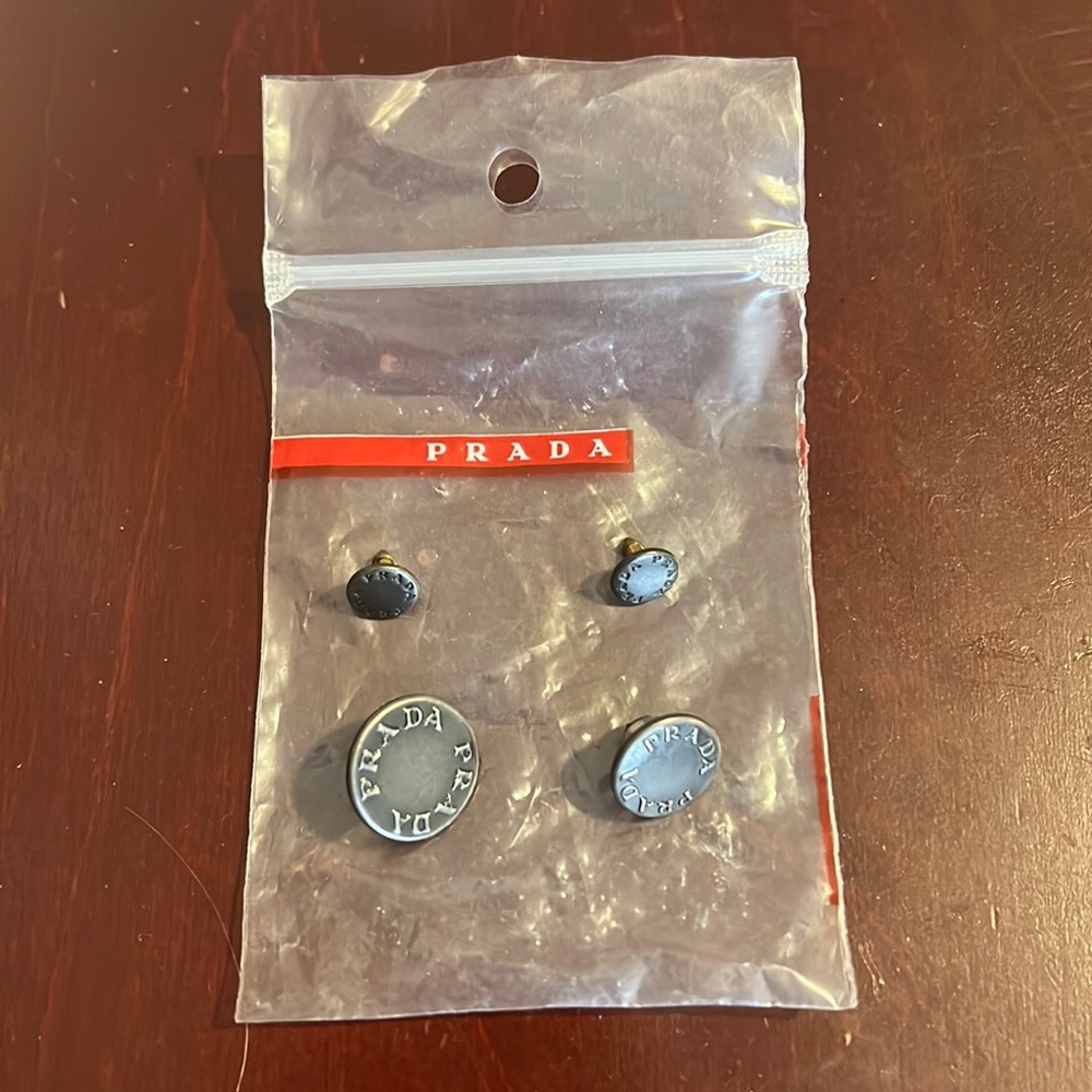 Prada buttons
